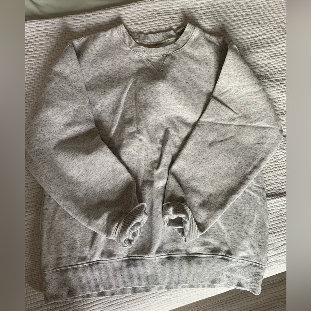 TNA salt and pepper grey crewneck